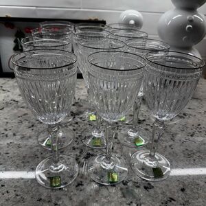 Marquis by Waterford Hanover Platinum Wine Glasses 12